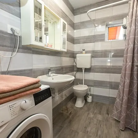 דירה Bulevar With Terrace *