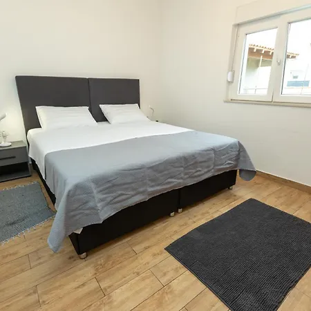 דירה Bulevar With Terrace *