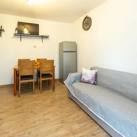 Apartment Bulevar With Terrace