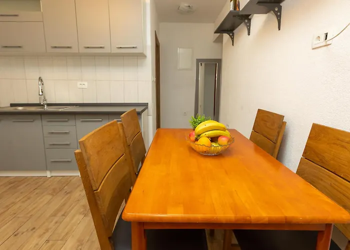 Bulevar With Terrace Апартаменты *