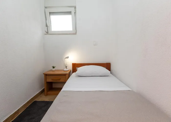 Апартаменты Bulevar With Terrace Задар