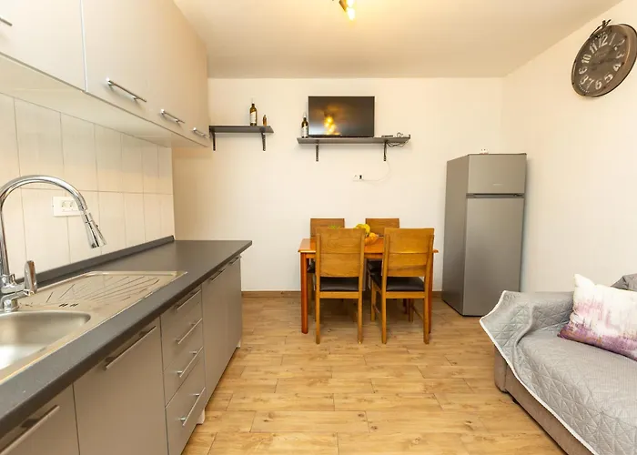 Bulevar With Terrace Апартаменты *