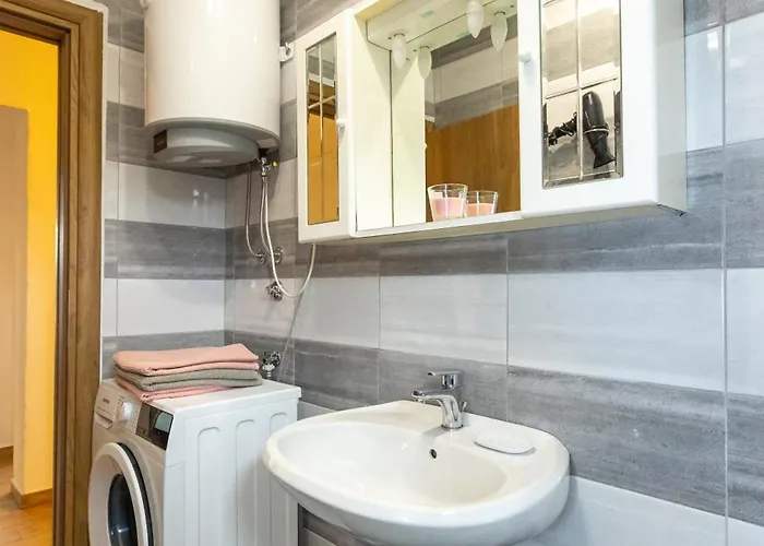 Апартаменты Bulevar With Terrace Задар