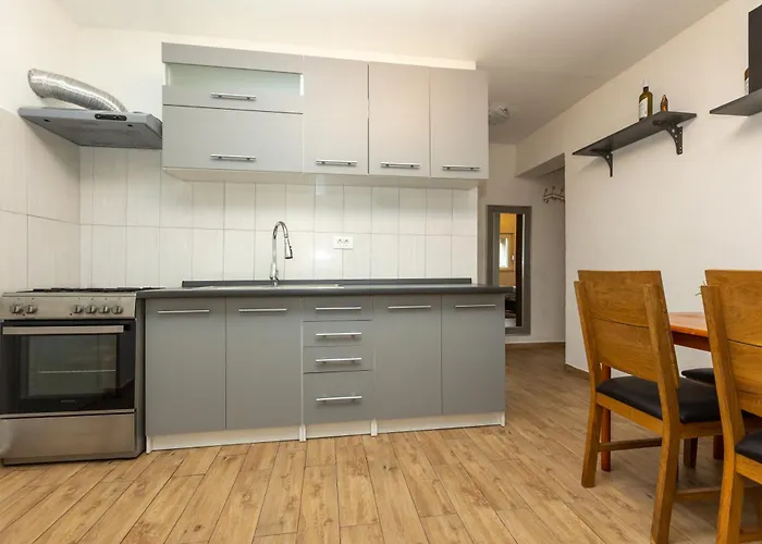 Bulevar With Terrace Апартаменты